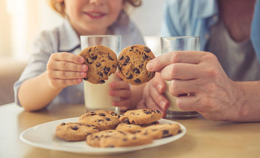 Goûter pour adulte : pourquoi la collation de l’après‑midi (et comment la rendre saine)